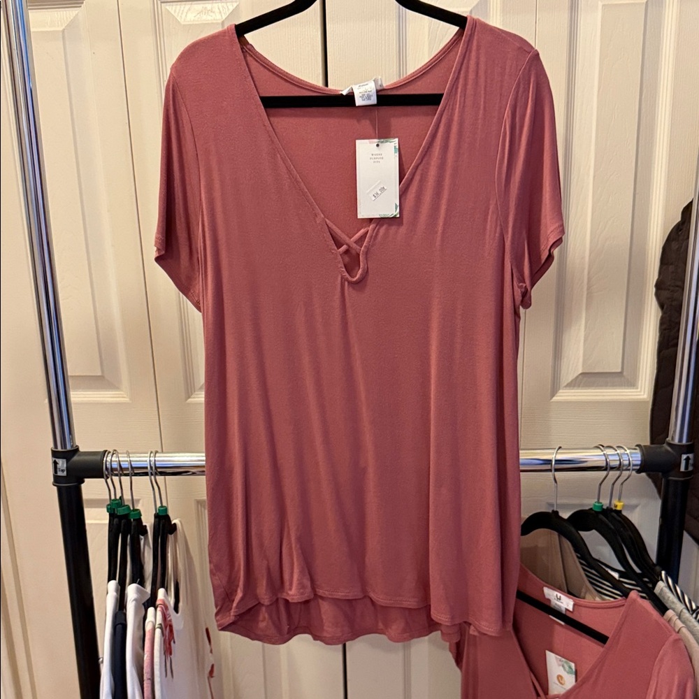 Amelia James Mauve Pink Twist V-Neck Short Sleeve Top